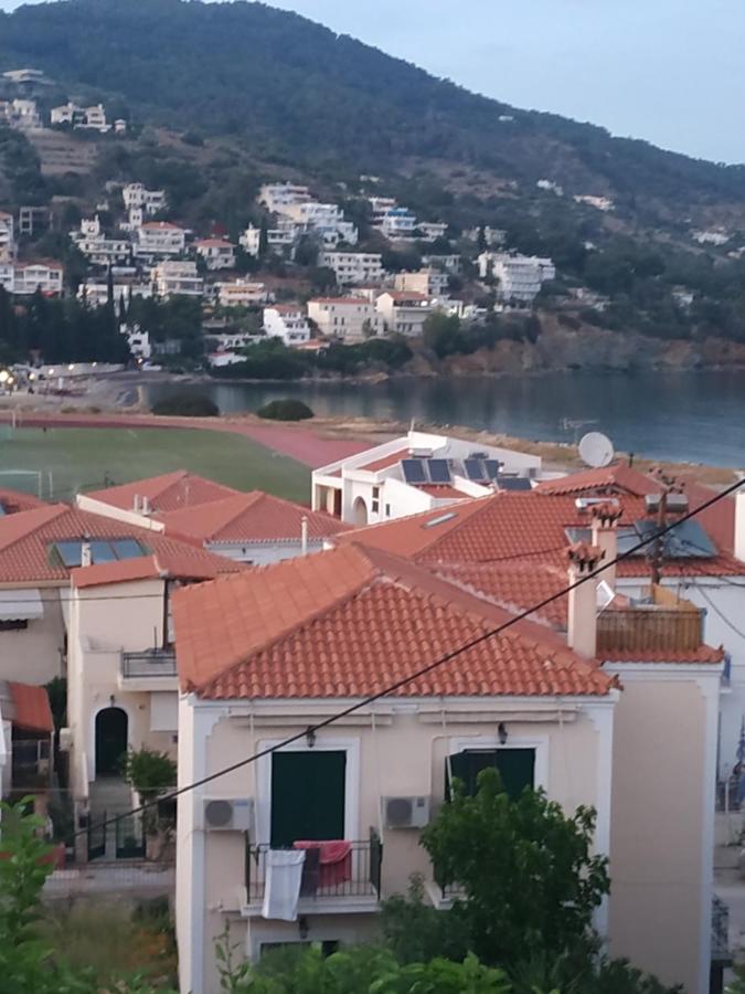Elthimia'S Apartment Poros Town Extérieur photo