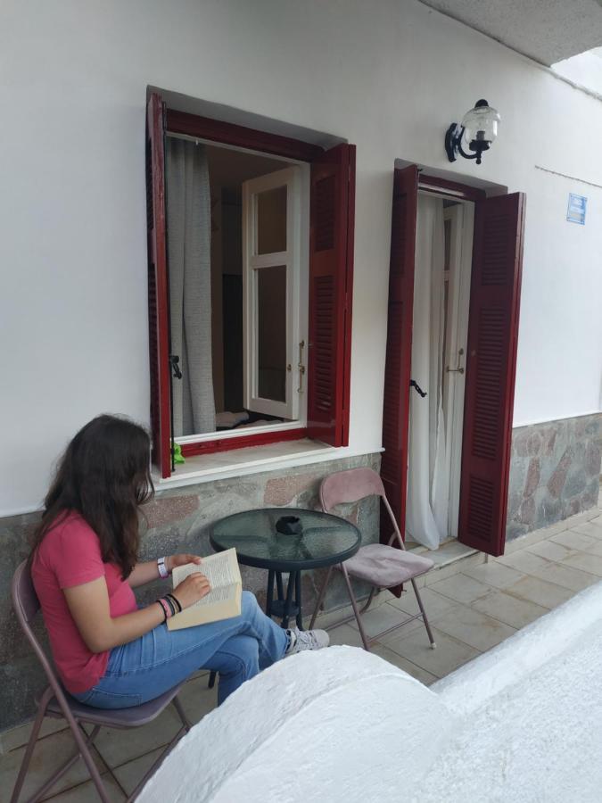 Elthimia'S Apartment Poros Town Extérieur photo